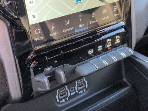 Certified 2023 RAM 2500 Laramie w/ Night Edition image 20