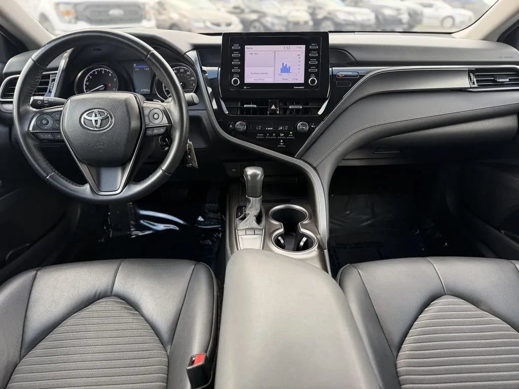 Used 2024 Toyota Camry SE FWD image 11