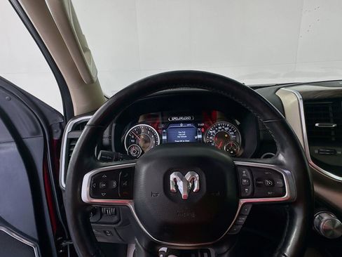 Used 2019 RAM 1500 Laramie RWD image 11
