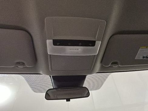 Used 2022 Nissan Sentra SV w/ Trunk Package FWD image 25