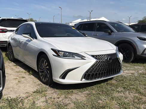 Used 2024 Lexus ES 350 w/ Technology Package FWD image 1
