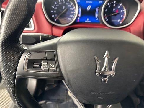 Used 2018 Maserati Ghibli image 26