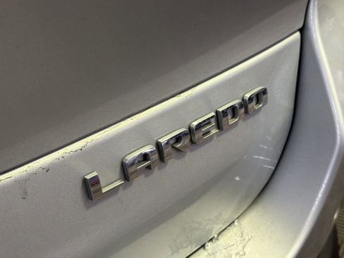 Used 2023 Jeep Grand Cherokee L Laredo w/ Luxury Tech Group I image 17