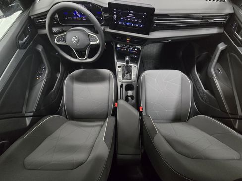 New 2025 Volkswagen Jetta Sport image 15