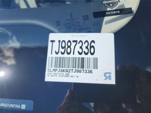New 2026 Lincoln Nautilus Reserve AWD/4WD image 11
