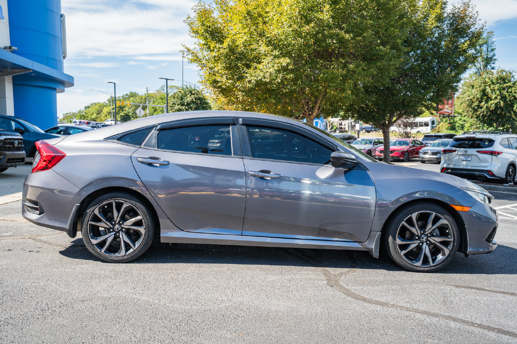 Used 2021 Honda Civic Sport image 3