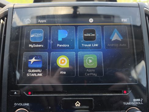 Used 2019 Subaru Crosstrek 2.0i Limited w/ Moonroof Package w/Navigation AWD/4WD image 21