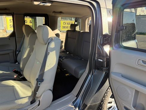 Used 2011 Honda Element LX image 17