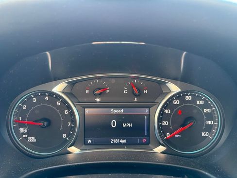 Used 2023 Chevrolet Equinox Premier FWD image 12
