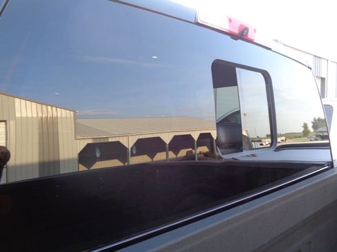 Used 2020 Ford F250 Lariat w/ Chrome Package image 37