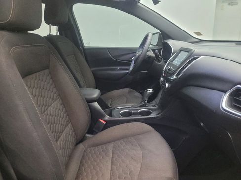 Used 2018 Chevrolet Equinox LT FWD image 21