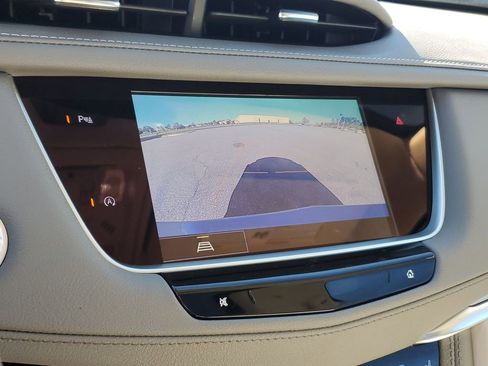 New 2025 Cadillac XT5 Premium Luxury w/ LPO, Floor Liner Package image 15