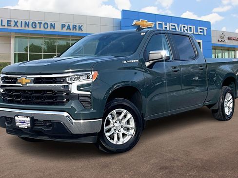 Used 2025 Chevrolet Silverado 1500 LT w/ Leather Package image 12
