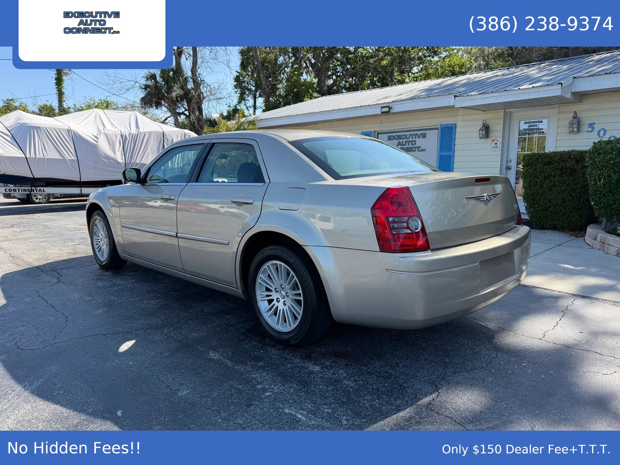 Used 2009 Chrysler 300 LX RWD image 7