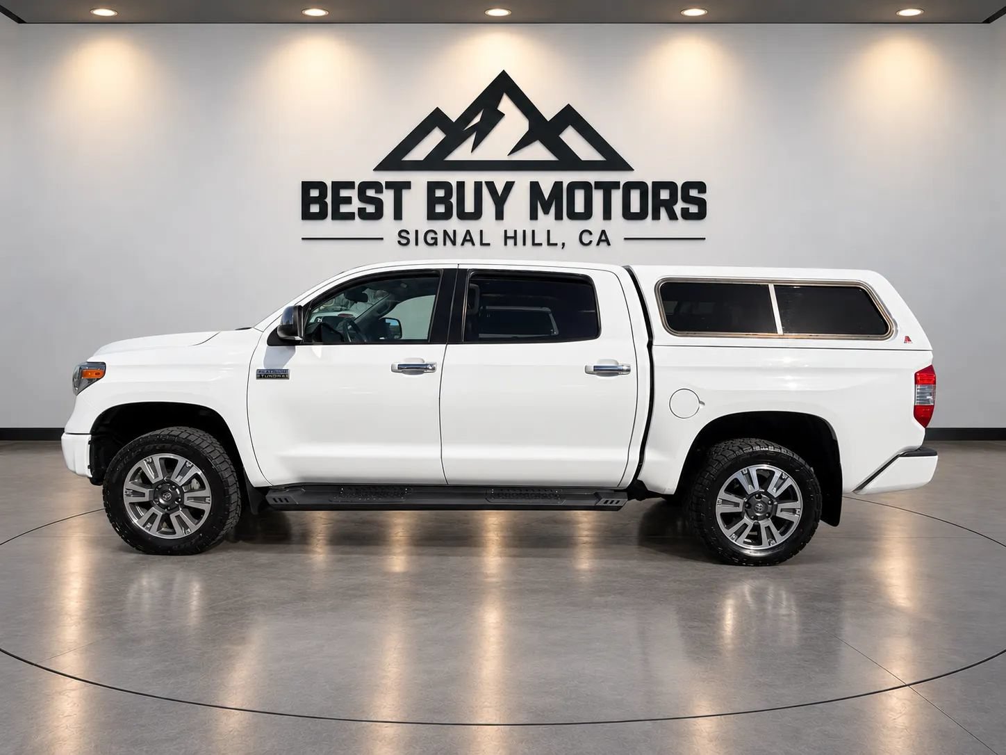 Used 2020 Toyota Tundra Platinum AWD/4WD image 5