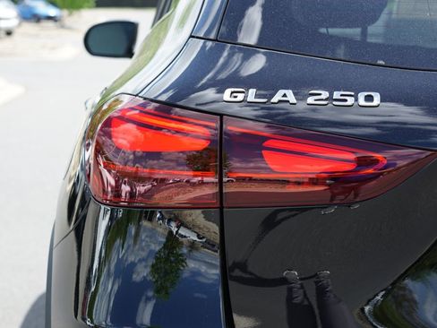 New 2026 Mercedes-Benz GLA 250 image 14