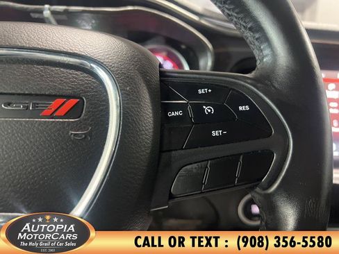 Used 2017 Dodge Challenger R/T Scat Pack RWD image 16