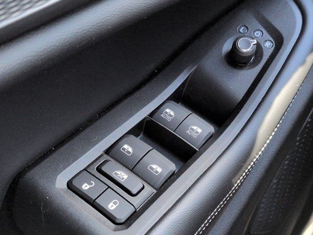 Used 2024 Jeep Grand Cherokee Altitude AWD/4WD image 22