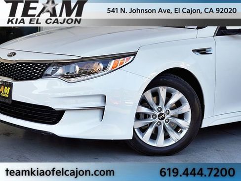 Used 2016 Kia Optima EX w/ Premium Package FWD image 3