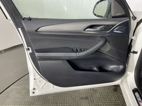 Used 2018 BMW X3 M40i image 10