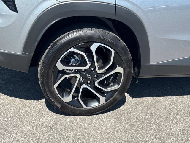 Used 2025 Chevrolet Trax RS w/ Driver Confidence Package FWD image 11