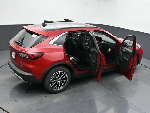 New 2026 Ford Escape SE image 68
