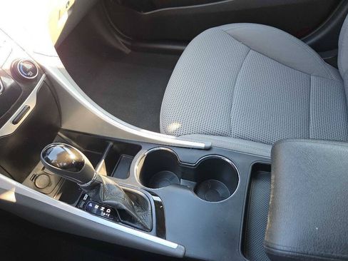Used 2011 Hyundai Sonata GLS FWD image 31