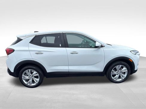 Used 2025 Buick Encore GX Preferred FWD image 6