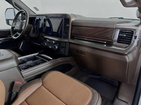 Used 2023 Ford F350 King Ranch image 31