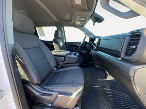 Used 2022 Chevrolet Silverado 1500 LT image 15