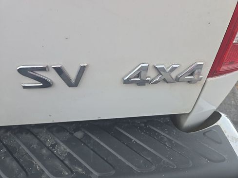 Used 2018 Nissan Frontier SV AWD/4WD image 39
