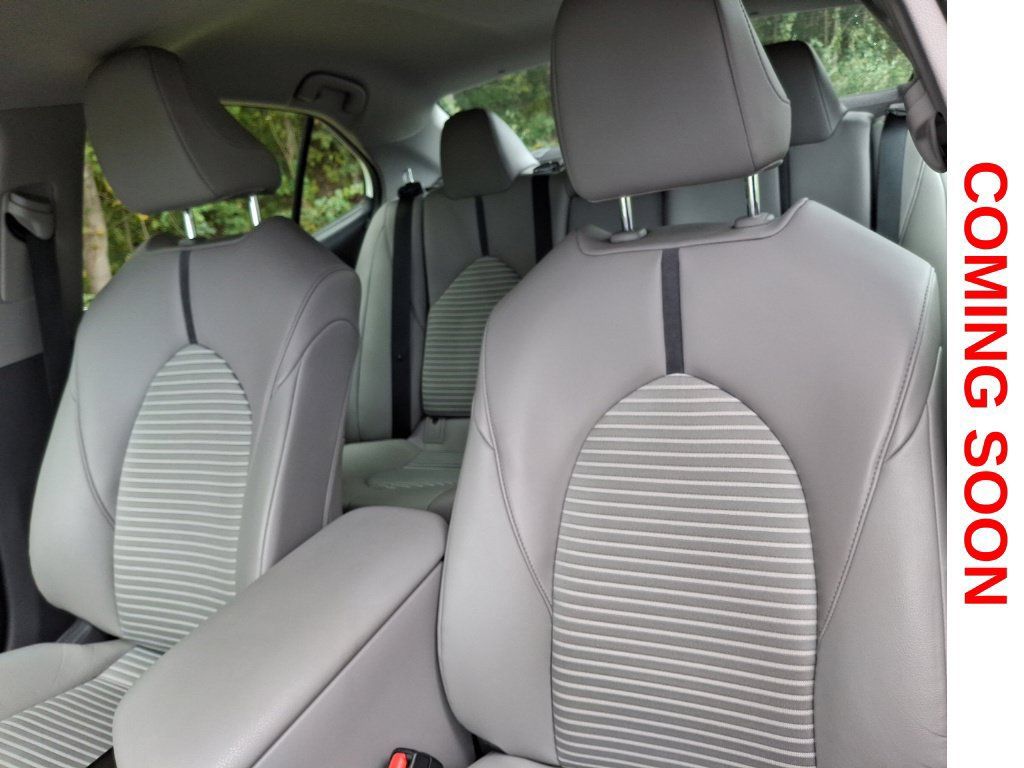 Used 2021 Toyota Camry SE w/ Carpet Mat Package (TMS) FWD image 13