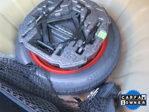 Used 2020 Hyundai Elantra SEL image 15