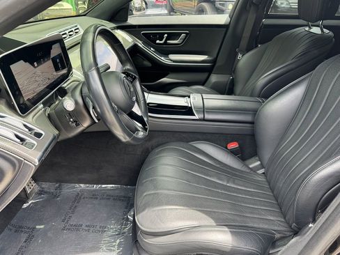 Used 2022 Mercedes-Benz S 500 4MATIC w/ AMG Line Package image 10