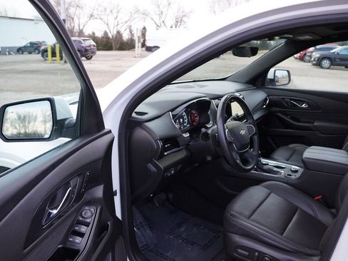 Certified 2023 Chevrolet Traverse High Country image 15