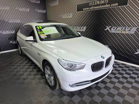 Used 2011 BMW 535i Gran Turismo image 7
