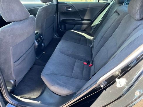 Used 2015 Honda Accord EX image 15