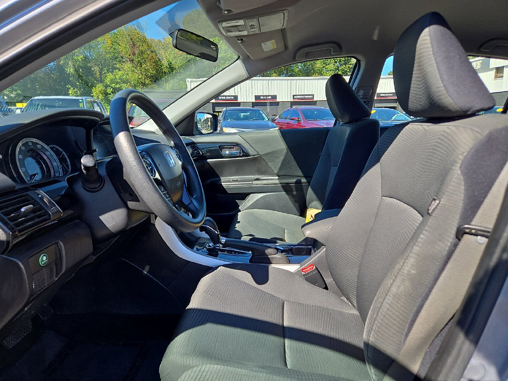Used 2016 Honda Accord LX image 15
