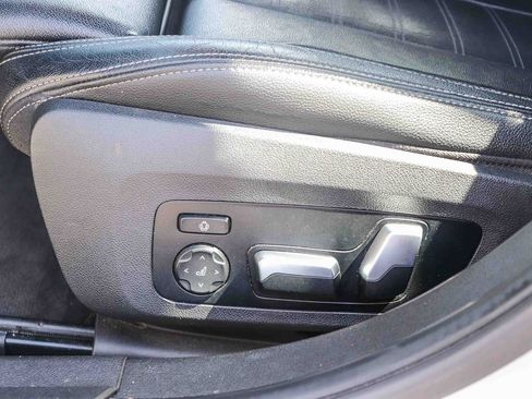 Used 2020 BMW 330i Sedan w/ Convenience Package RWD image 27