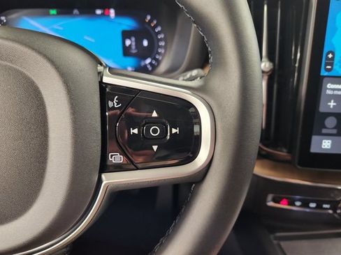 New 2026 Volvo XC60 B5 Plus w/ Climate Package AWD/4WD image 29