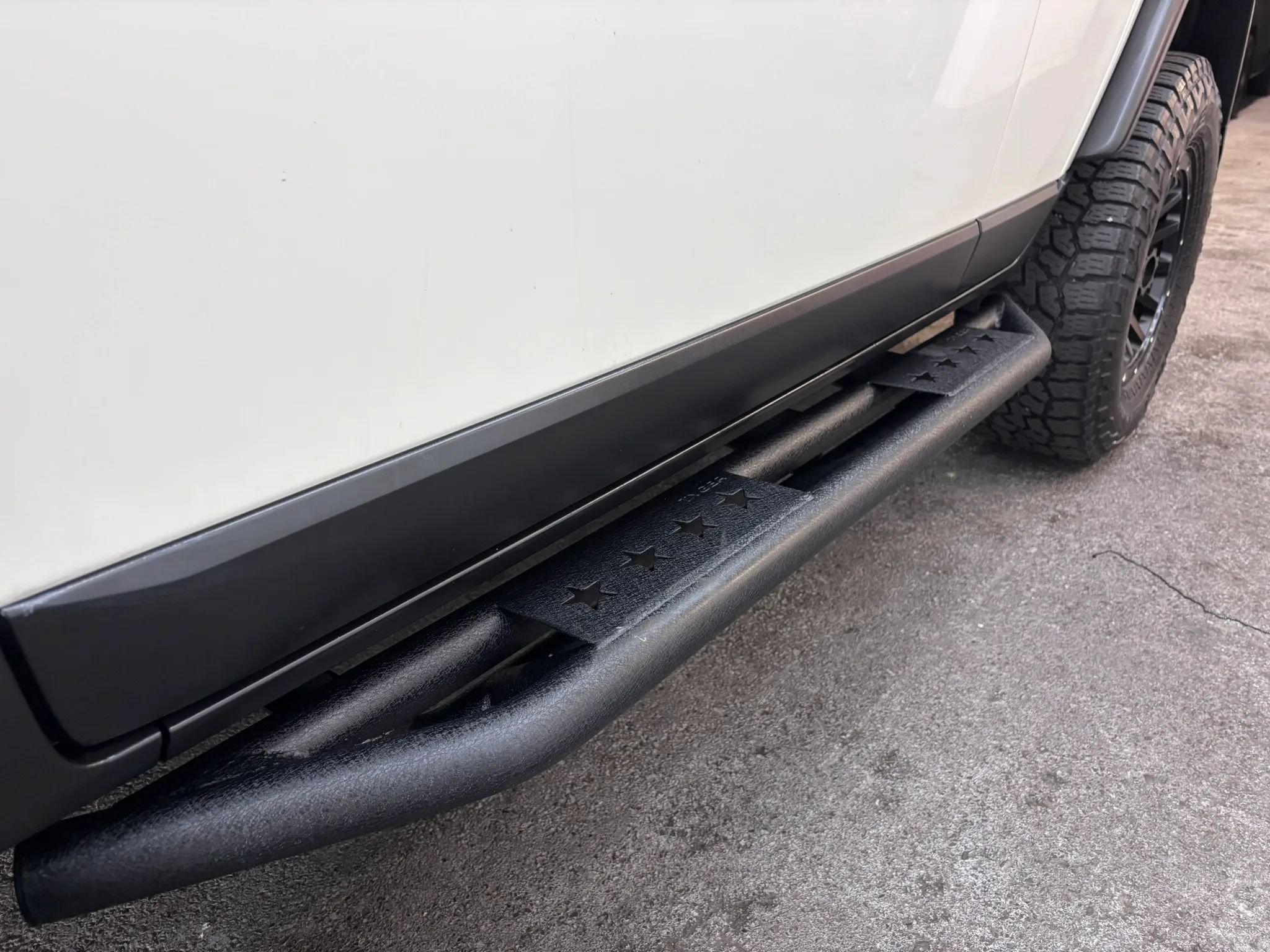 Used 2012 Toyota FJ Cruiser 4WD w/ Convenience Pkg image 4