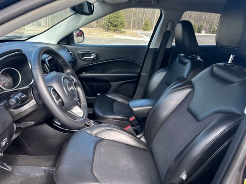 Used 2018 Jeep Compass Altitude w/ Popular Equipment Group image 12