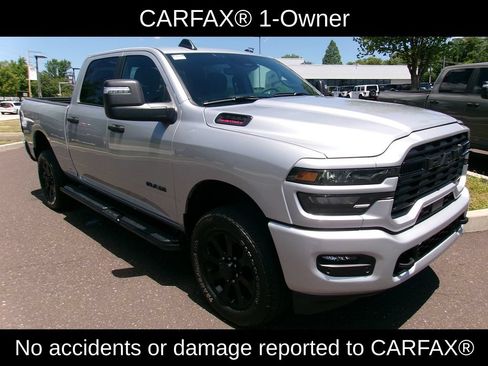 Used 2026 RAM 2500 Big Horn AWD/4WD image 2
