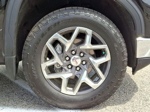 Certified 2023 GMC Sierra 1500 SLT w/ SLT Premium Plus Package image 9