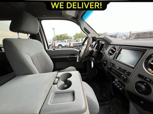 Used 2011 Ford F550 4x4 Crew Cab Super Duty w/ Payload Upgrade Pkg image 24