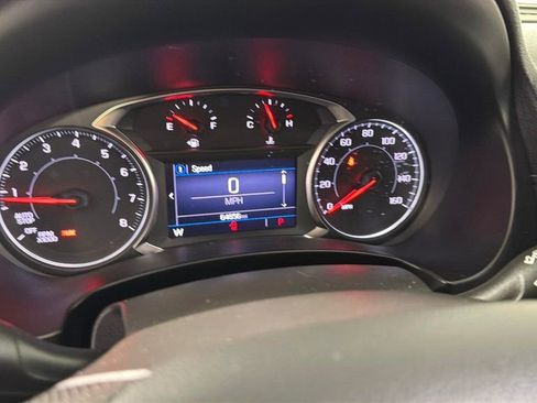 Used 2023 GMC Terrain SLE w/ Elevation Edition FWD image 19