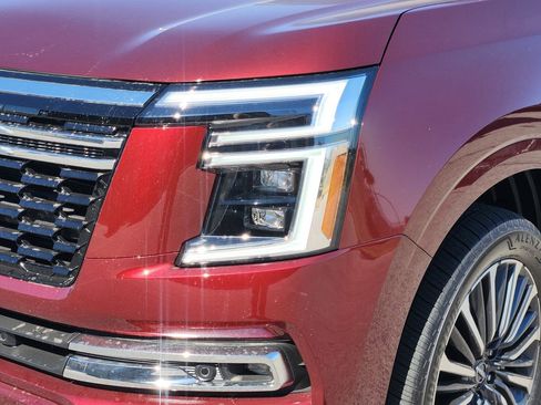 New 2026 Nissan Armada Platinum Reserve image 4