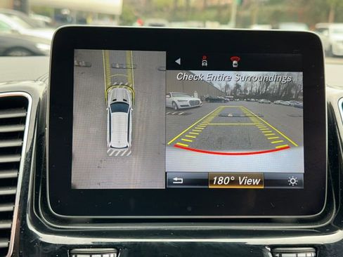 Used 2018 Mercedes-Benz GLS 550 4MATIC image 30