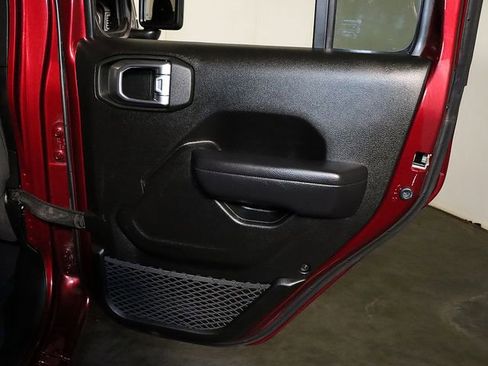 Used 2022 Jeep Wrangler Unlimited Sport AWD/4WD image 30