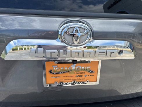 Used 2011 Toyota 4Runner SR5 w/ Premium Pkg w/Leather RWD image 41